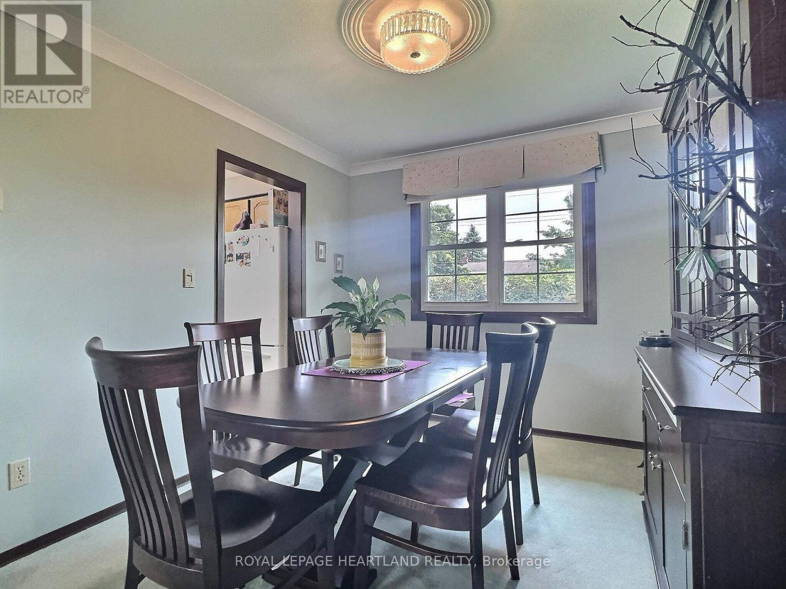 261 Churchill Drive, South Huron (Exeter), Ontario  N0M 1S1 - Photo 12 - X12225472