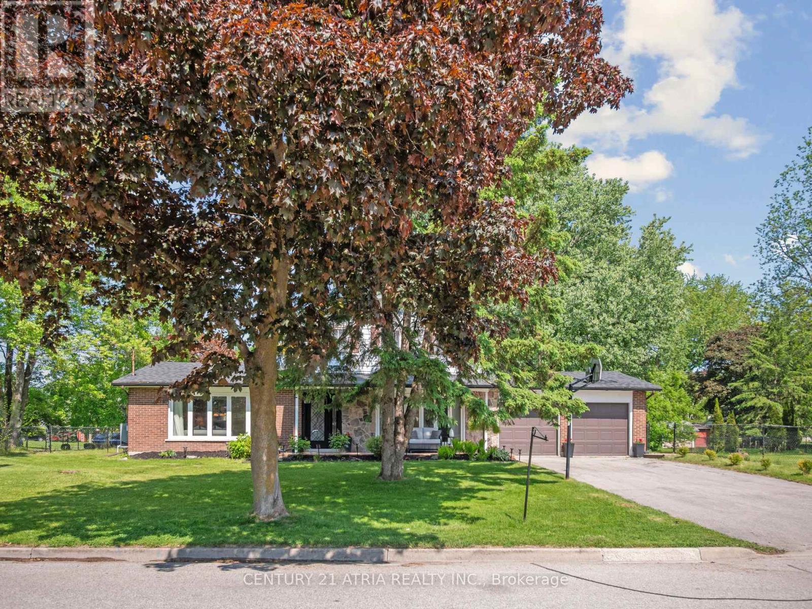 Property at 7 MAY AVENUE image 2