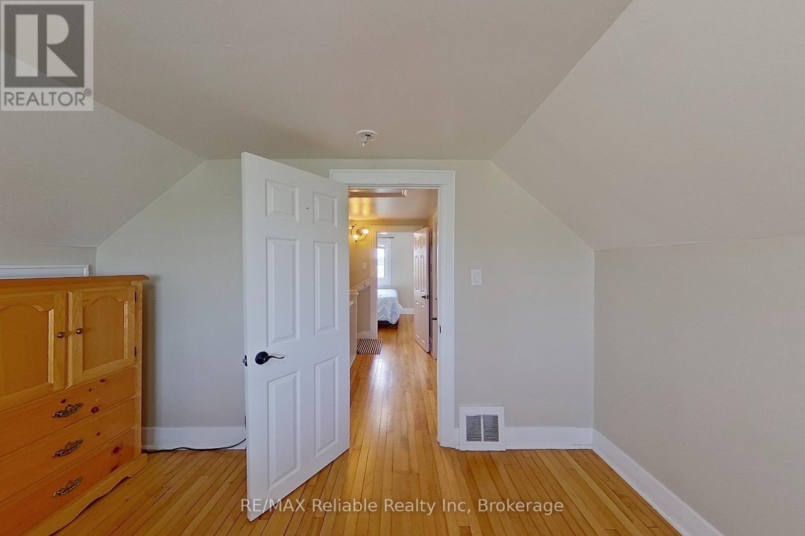 73730 Bluewater Highway, Bluewater, Ontario  N0M 2T0 - Photo 32 - X12225509