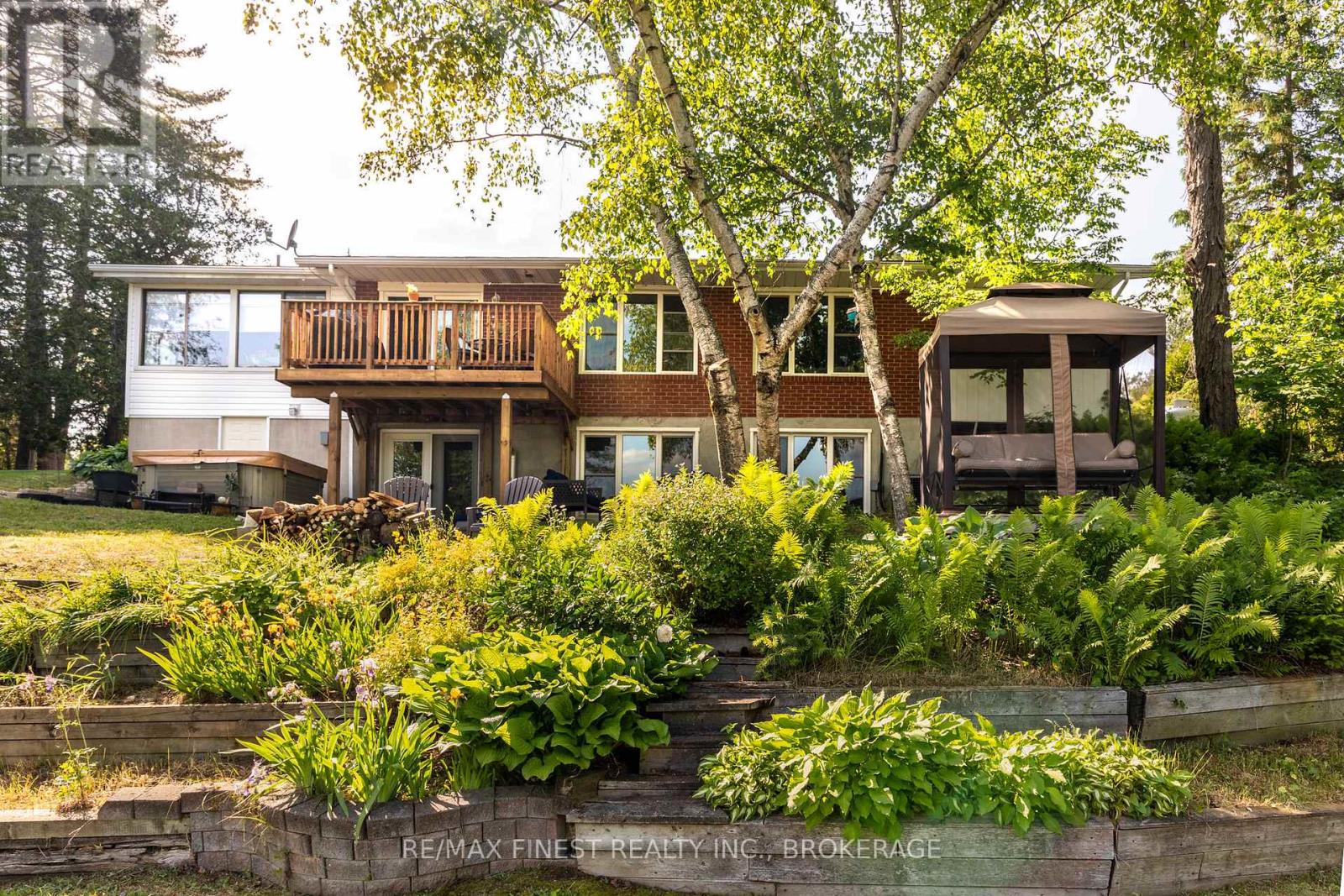 1016 Jewel Road, Frontenac, Ontario  K0H 1K0 - Photo 2 - X12225612