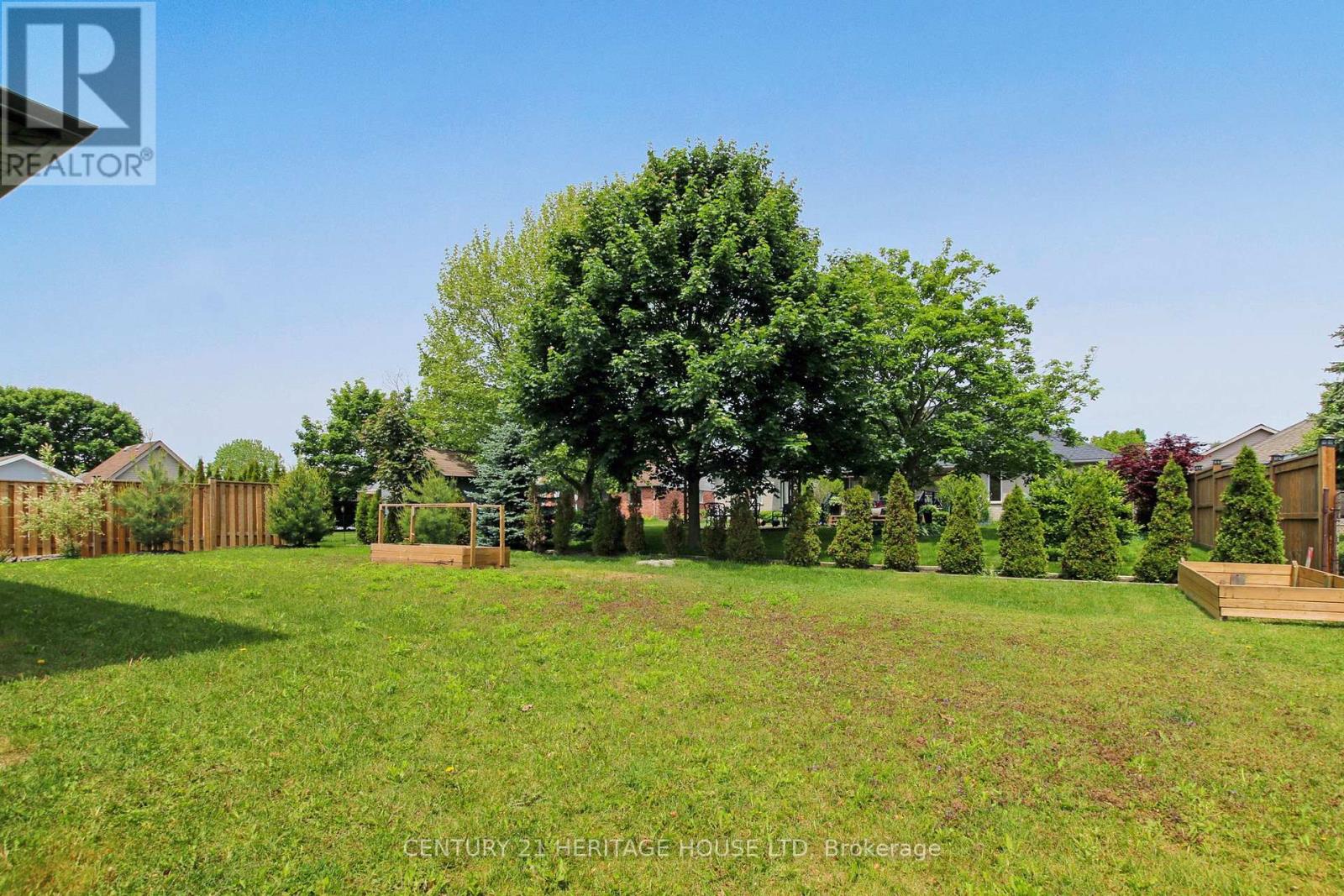 184 Kettle Creek Drive, Central Elgin, Ontario  N0L 1B0 - Photo 34 - X12225687