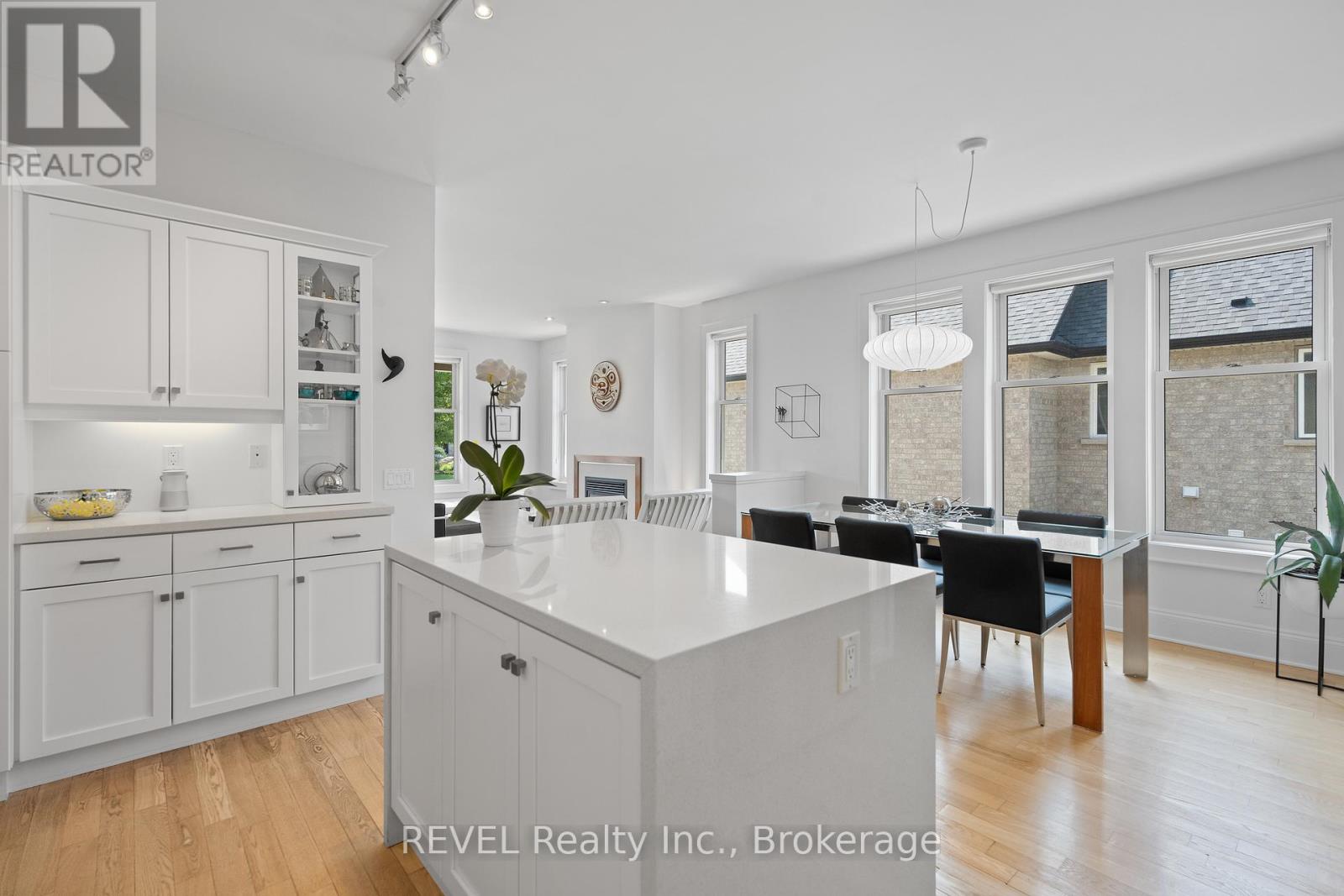 34 Raiana Drive, Niagara-On-The-Lake, Ontario  L0S 1T0 - Photo 11 - X12225713