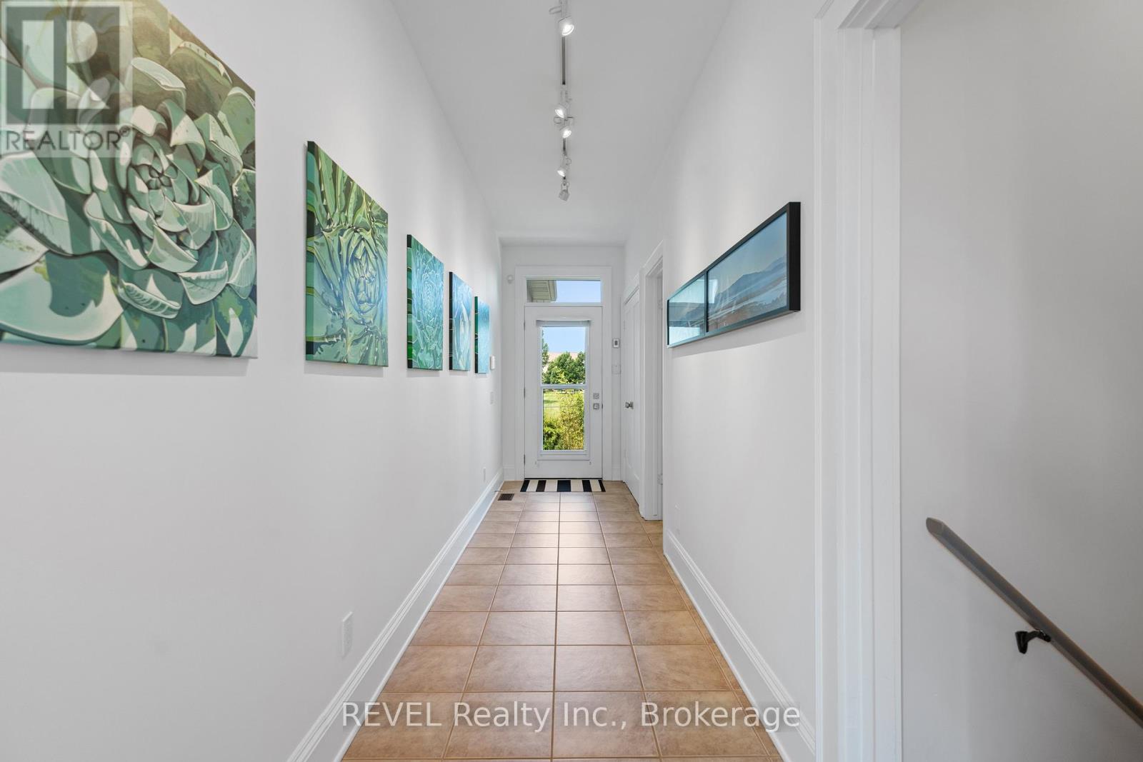 34 Raiana Drive, Niagara-On-The-Lake, Ontario  L0S 1T0 - Photo 16 - X12225713