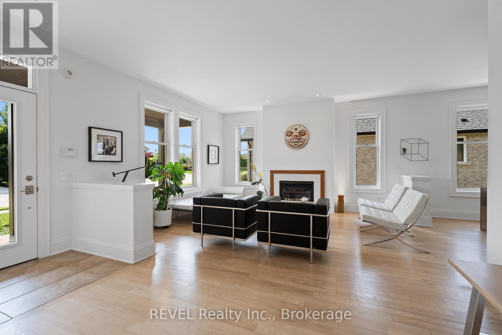 Property at 34 RAIANA DRIVE image 4