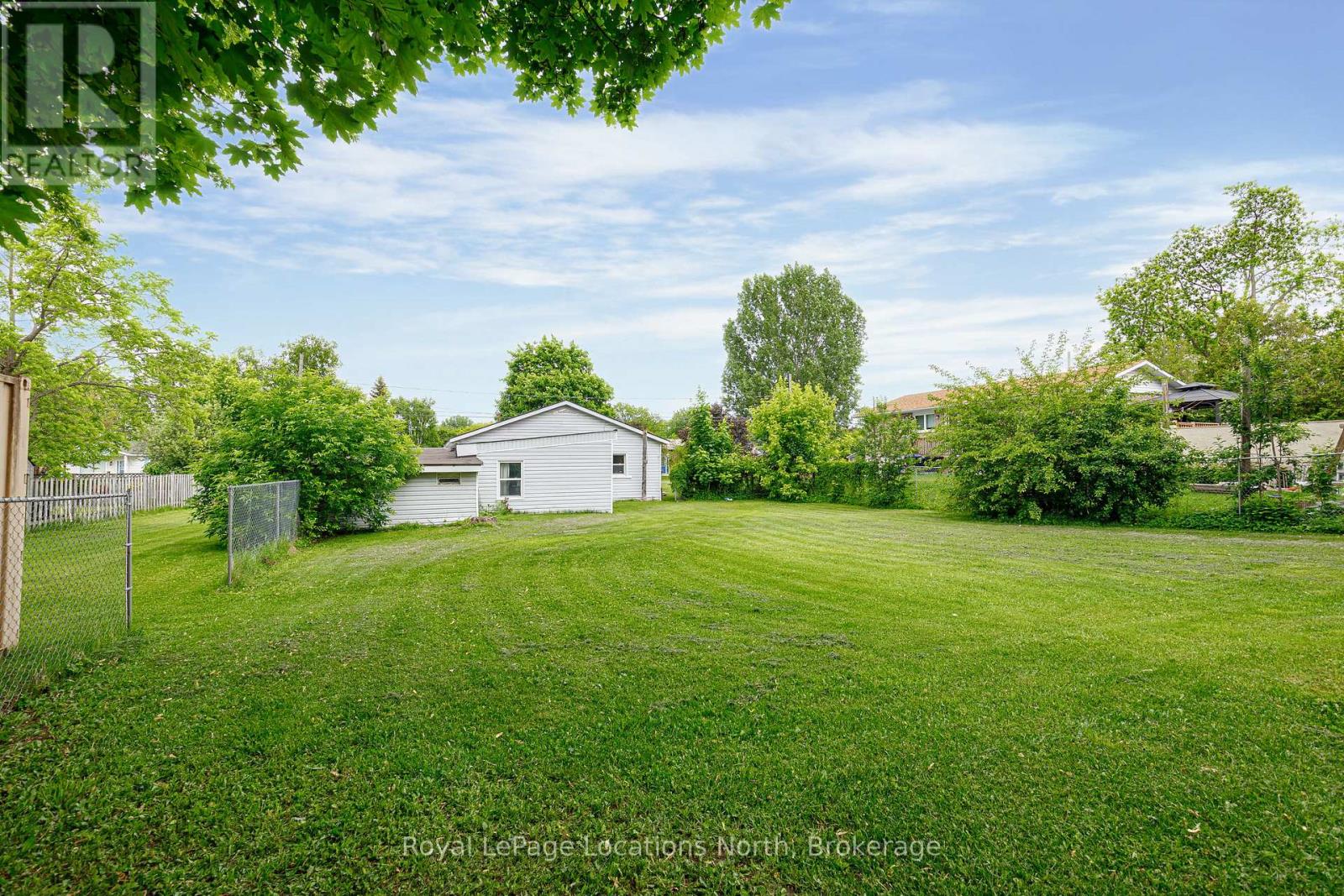 420 Third Street, Collingwood, Ontario  L9Y 1M1 - Photo 32 - S12225563