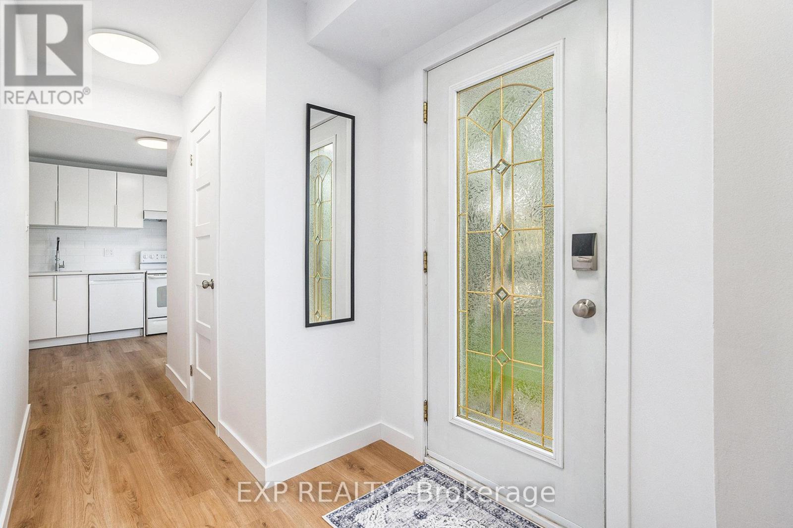 Property at 39 FIELDGATE DRIVE image 5