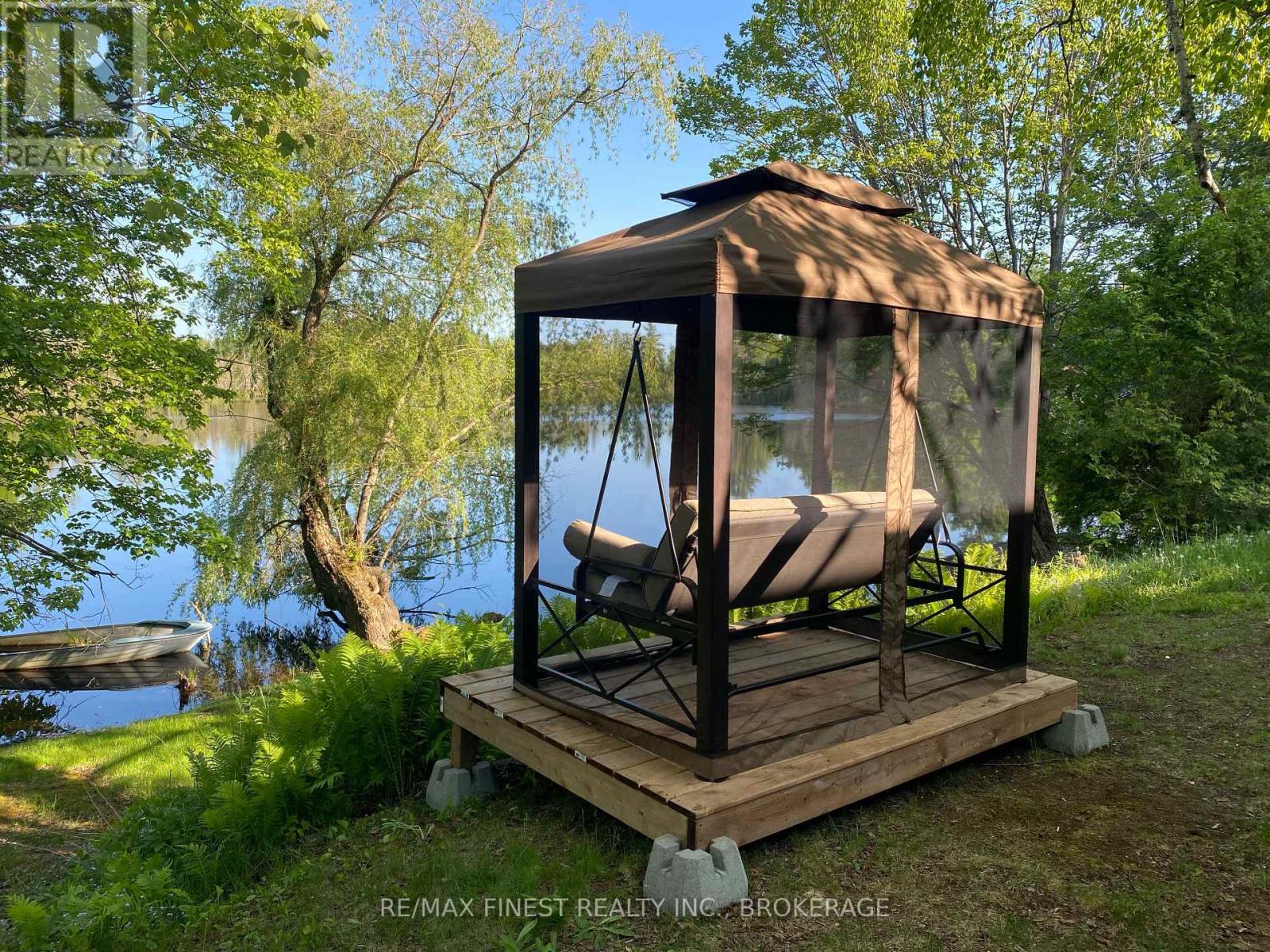 1016 Jewel Road, Frontenac, Ontario  K0H 1K0 - Photo 12 - X12225612