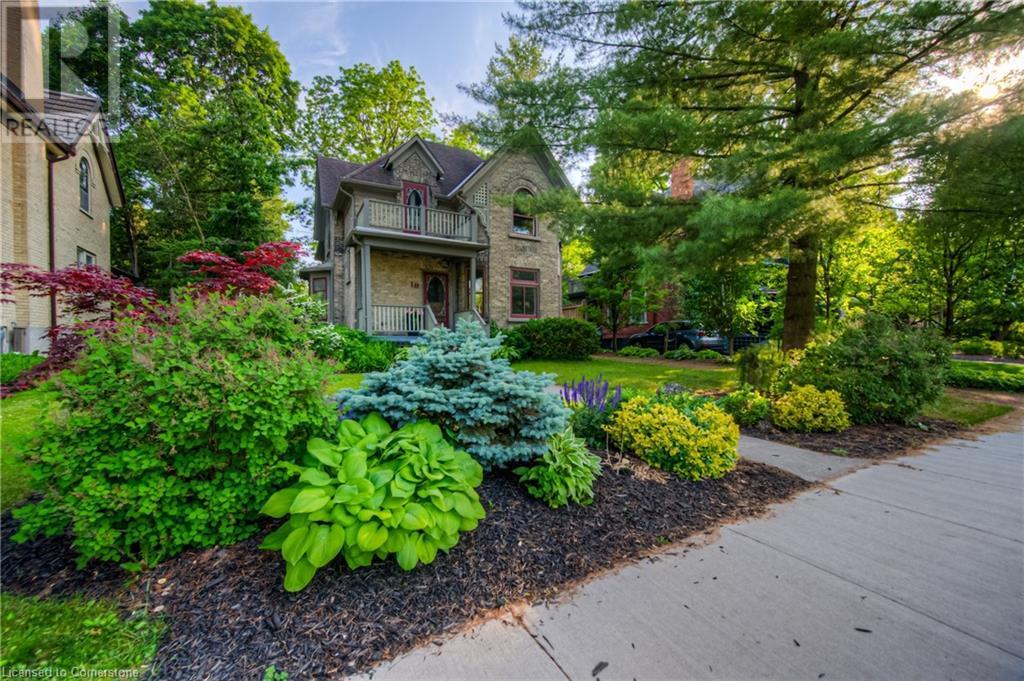 Property at 19 ROLAND Street image 1