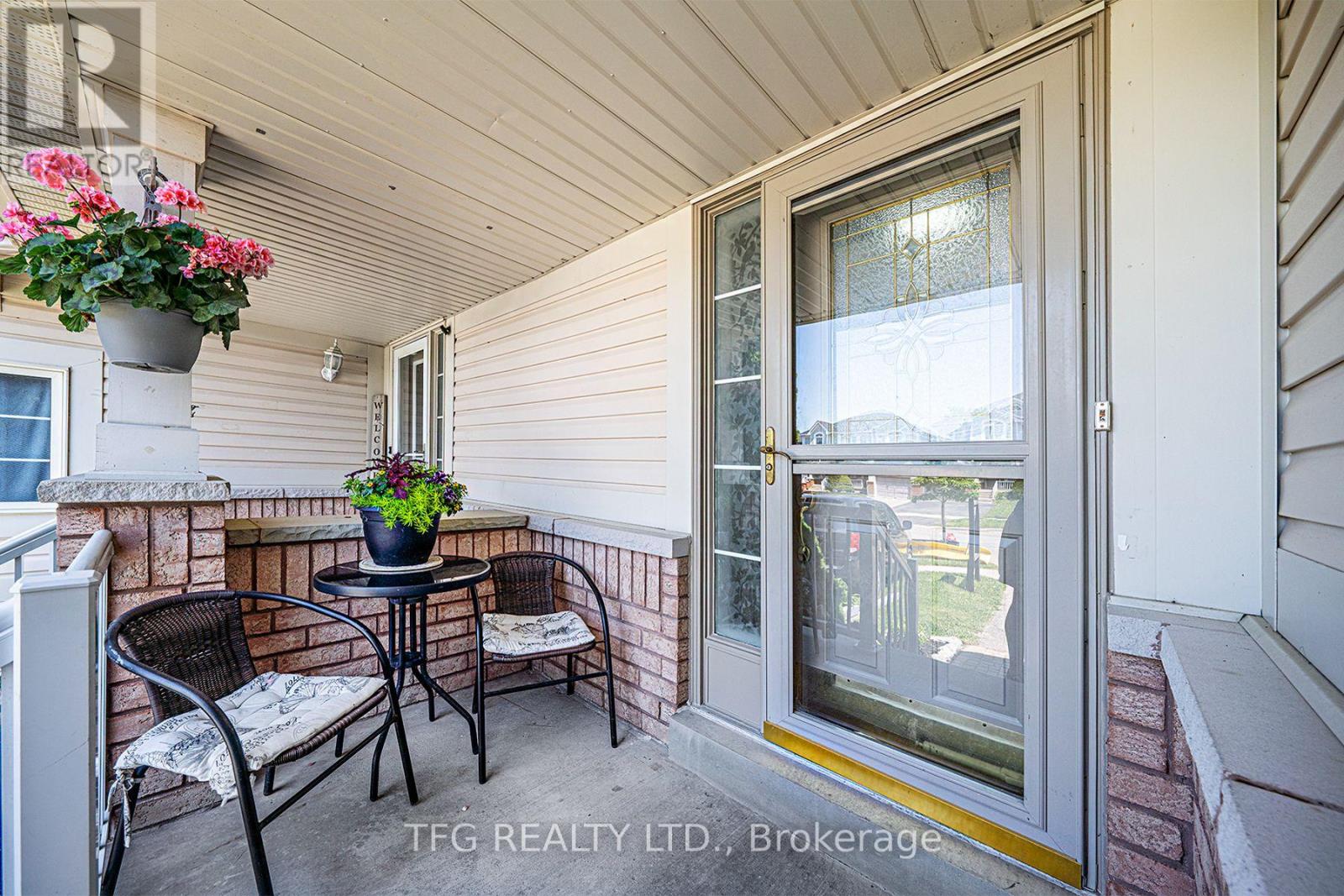 Property at 165 SCOTTSDALE DRIVE image 3
