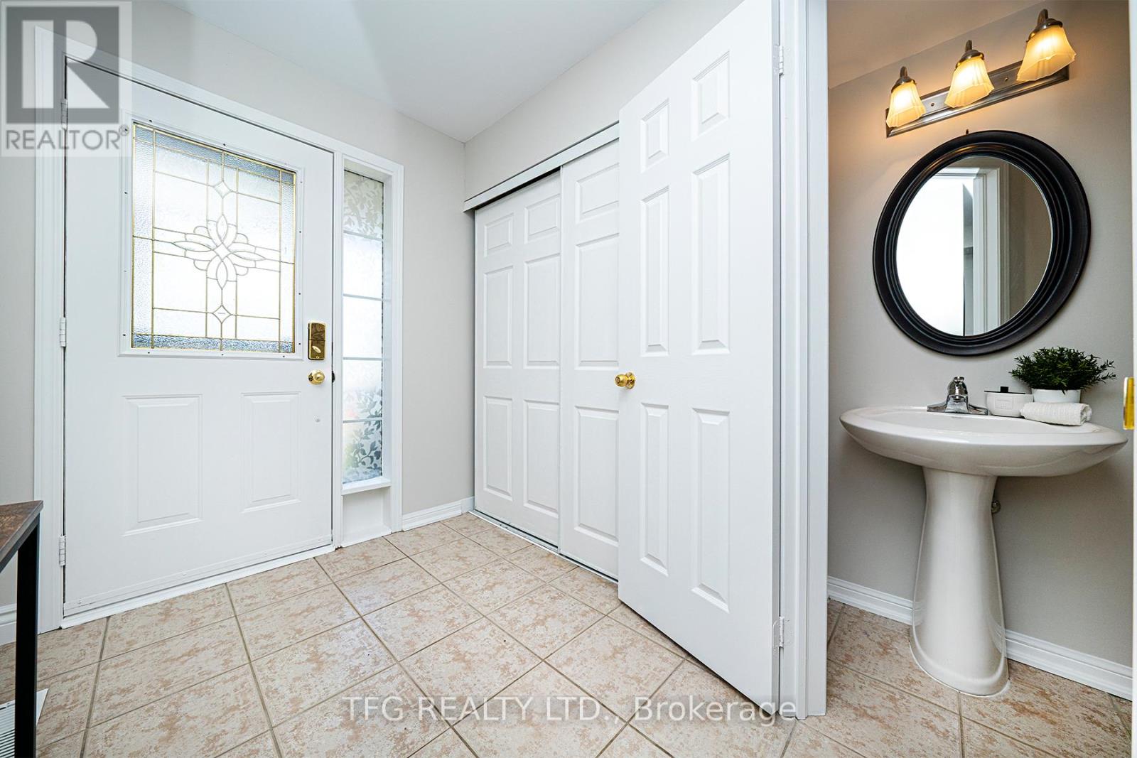 Property at 165 SCOTTSDALE DRIVE image 5