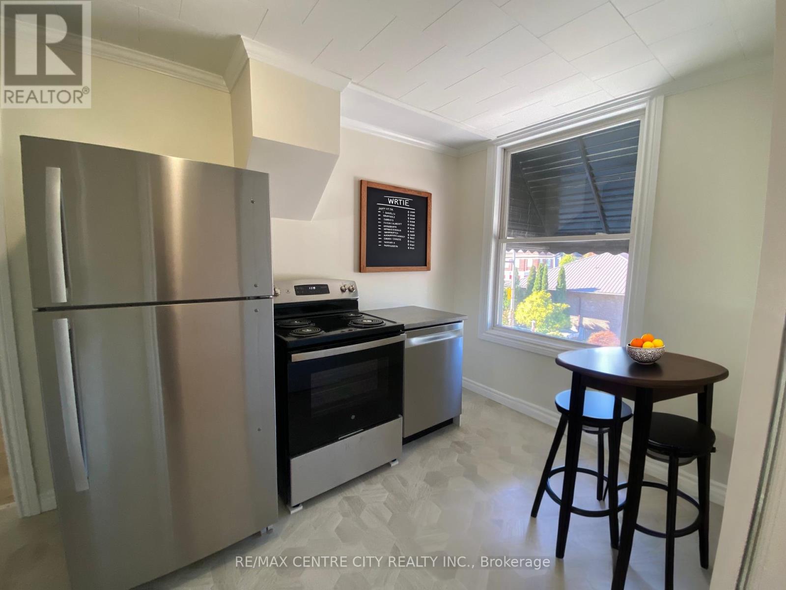 3 - 221 Colbornne Street, Central Elgin, Ontario  N5L 1C2 - Photo 5 - X12225777