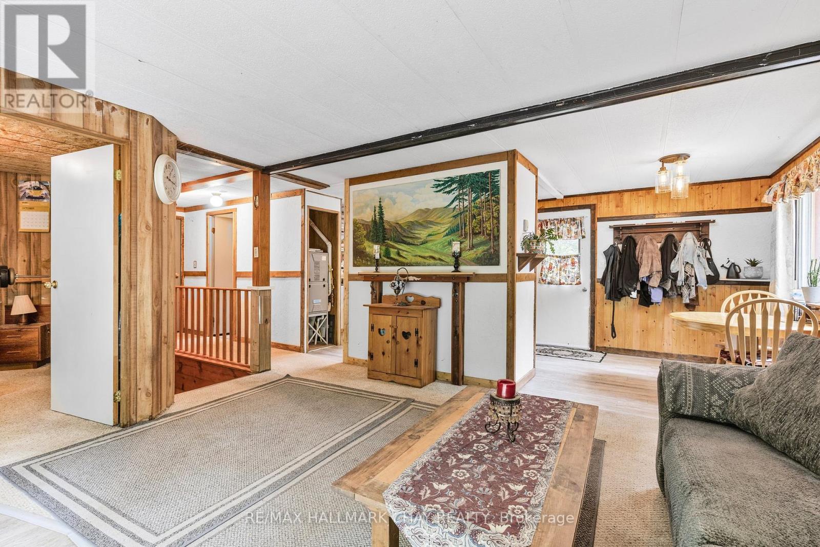 1465 Falkenburg Road, Muskoka Lakes (Monck (Muskoka Lakes)), Ontario  P1L 1X4 - Photo 9 - X12218843