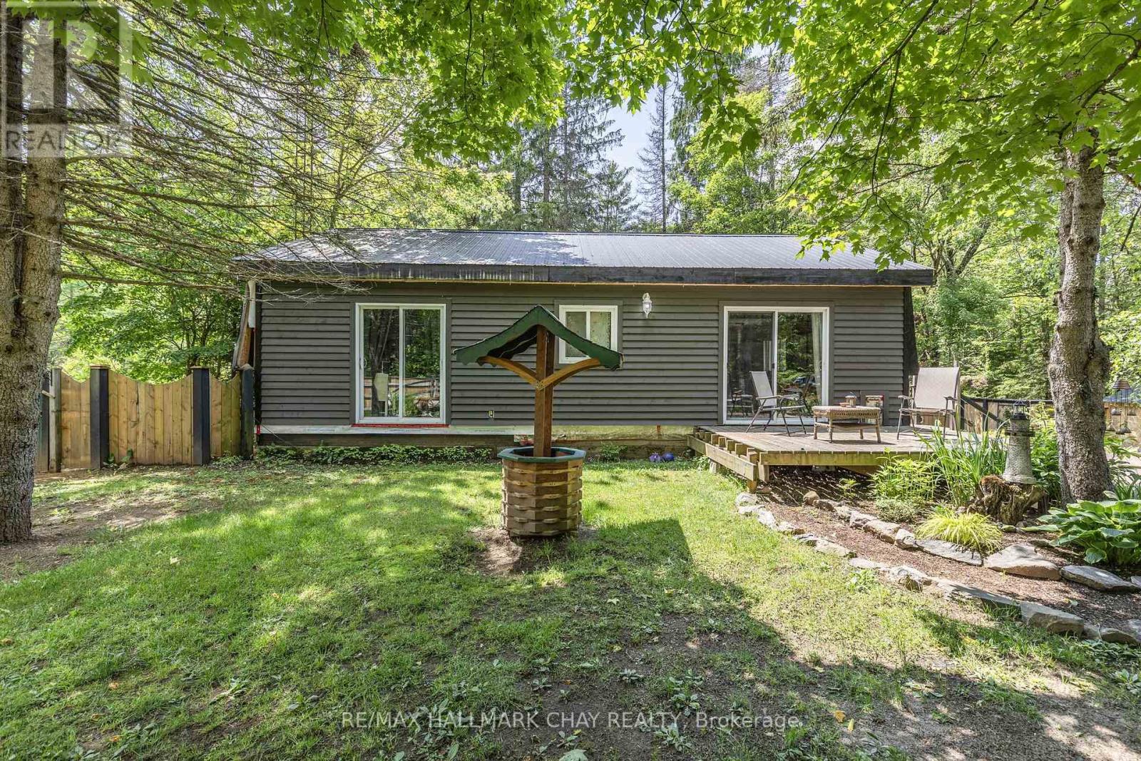 1465 Falkenburg Road, Muskoka Lakes (Monck (Muskoka Lakes)), Ontario  P1L 1X4 - Photo 1 - X12218843