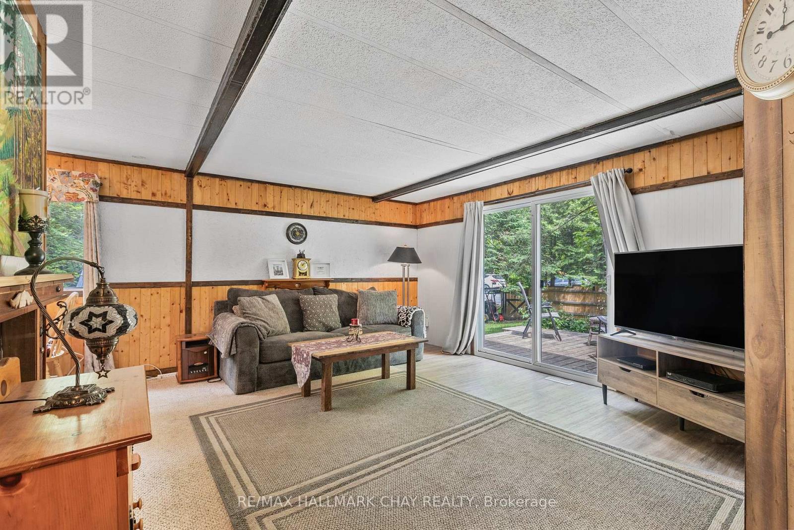 1465 Falkenburg Road, Muskoka Lakes (Monck (Muskoka Lakes)), Ontario  P1L 1X4 - Photo 8 - X12218843