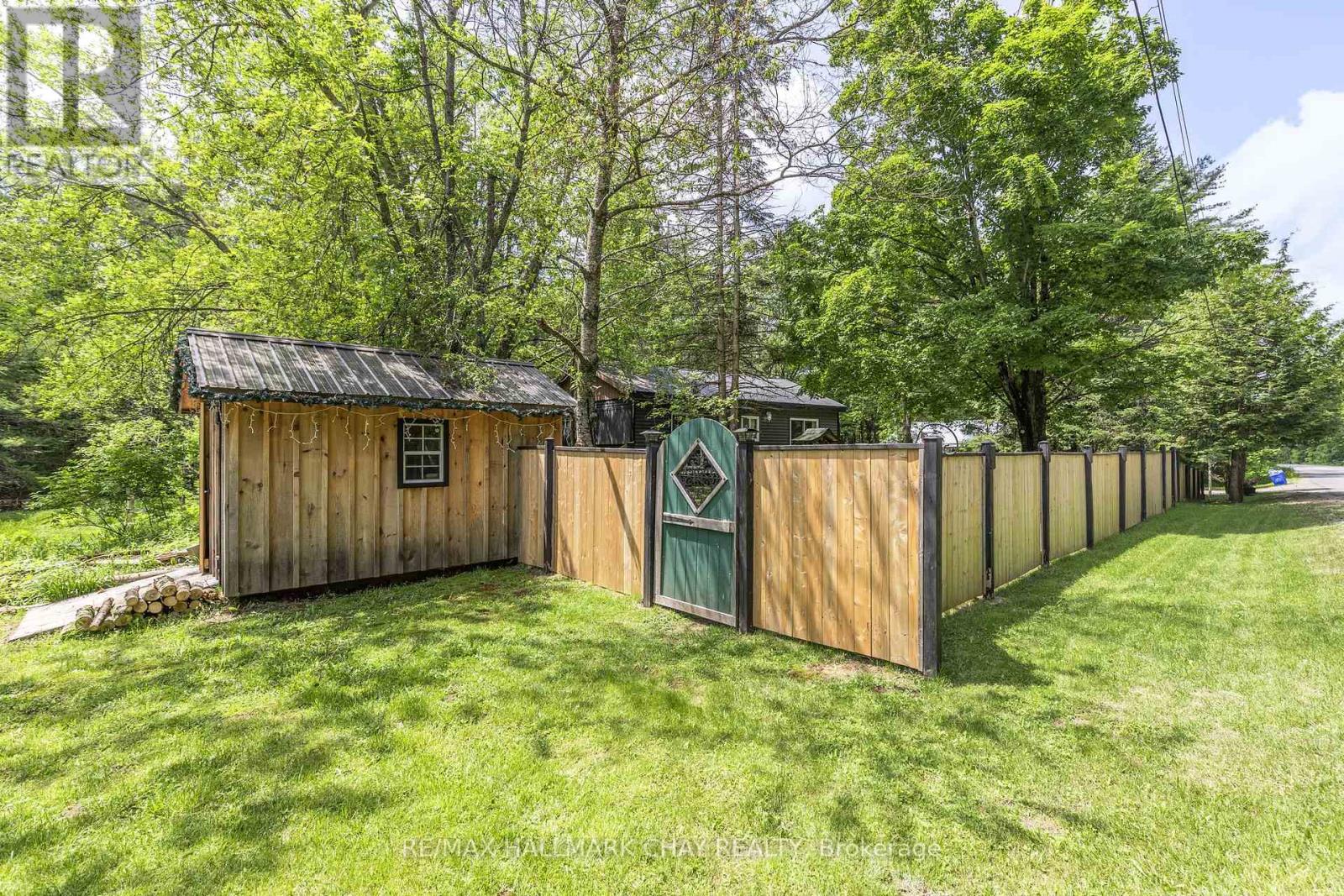 1465 Falkenburg Road, Muskoka Lakes (Monck (Muskoka Lakes)), Ontario  P1L 1X4 - Photo 27 - X12218843