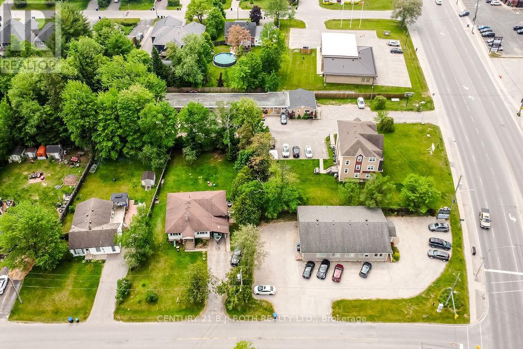 8 Summerset Place, Essa, Ontario  L3W 0G4 - Photo 2 - N11945884