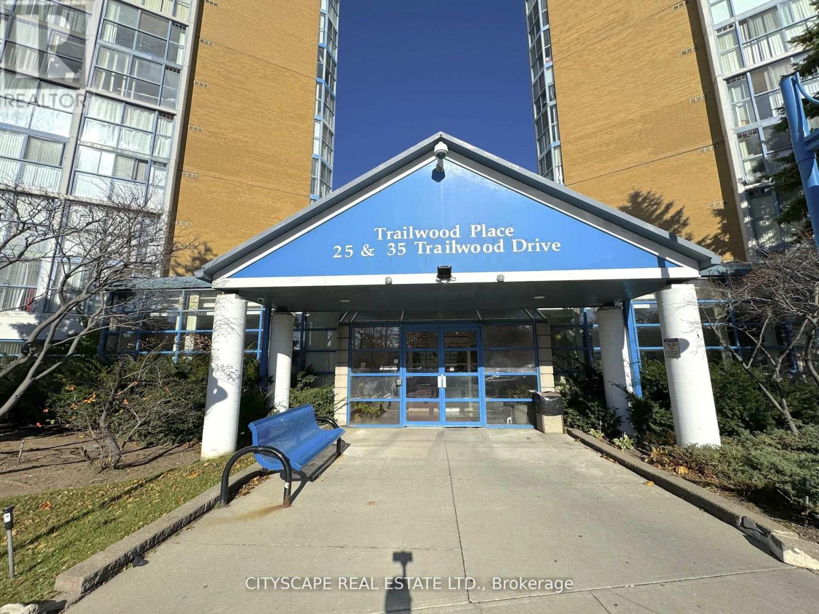 1108 - 25 Trailwood Drive, Mississauga (Hurontario), Ontario  L4Z 3K9 - Photo 2 - W12225529