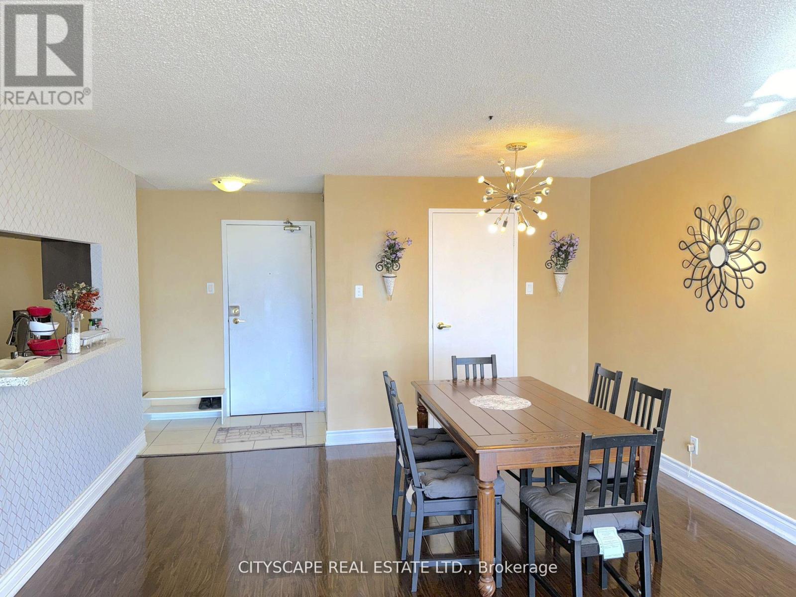 1108 - 25 Trailwood Drive, Mississauga (Hurontario), Ontario  L4Z 3K9 - Photo 4 - W12225529