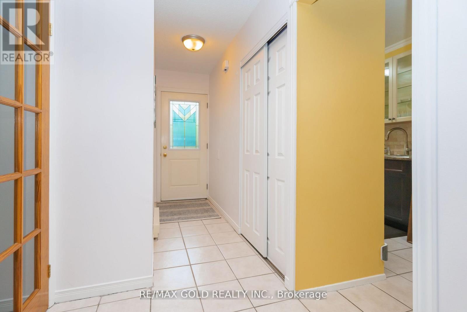 Property at 16 GATSBY SQUARE image 5