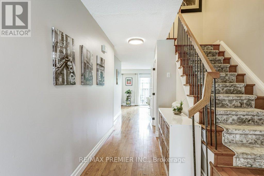 Property at 20 - 1951 RATHBURN ROAD E image 3