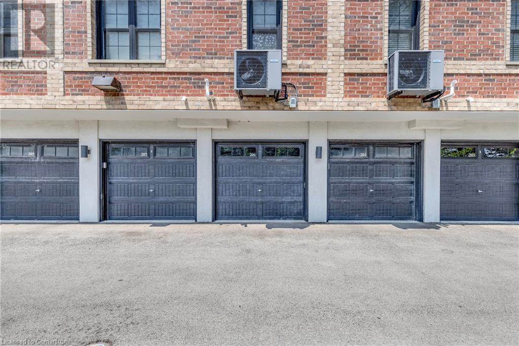 Property at 760 LAKESHORE Road E Unit# 206 image 3