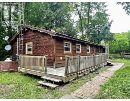 1143 SHERWOOD FOREST ROAD, Bracebridge, Ontario