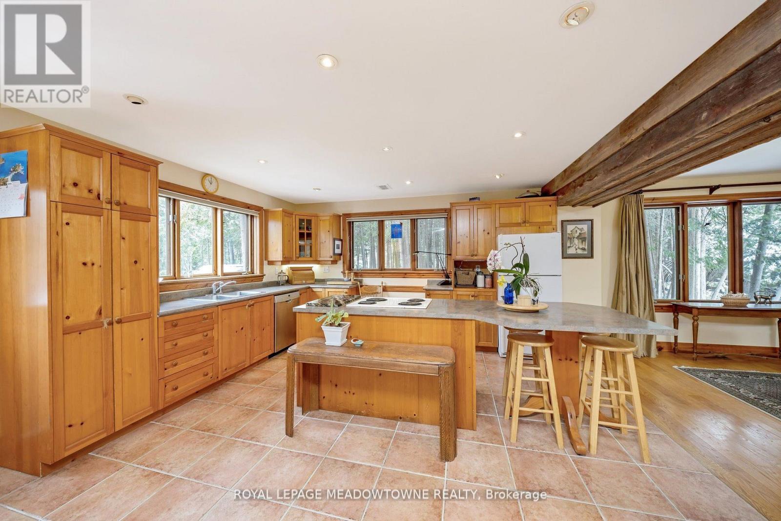 4911 Eighth Line, Erin, Ontario  L7G 4S4 - Photo 17 - X12225507