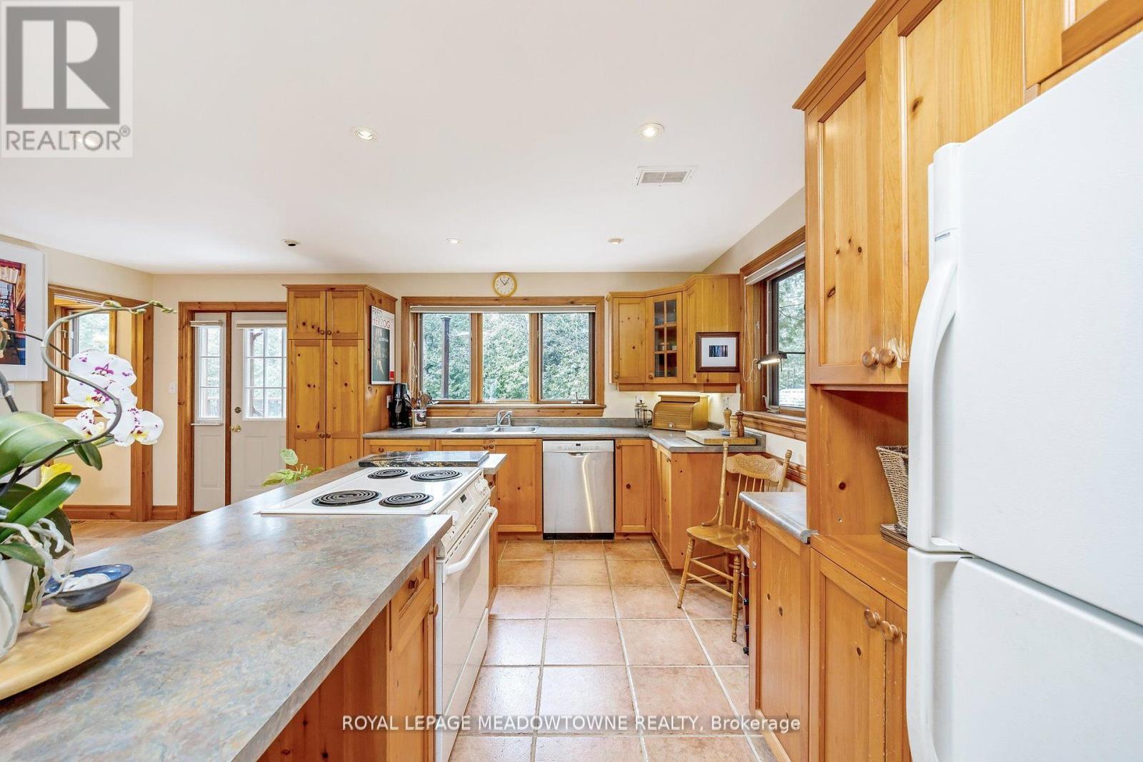 4911 Eighth Line, Erin, Ontario  L7G 4S4 - Photo 20 - X12225507