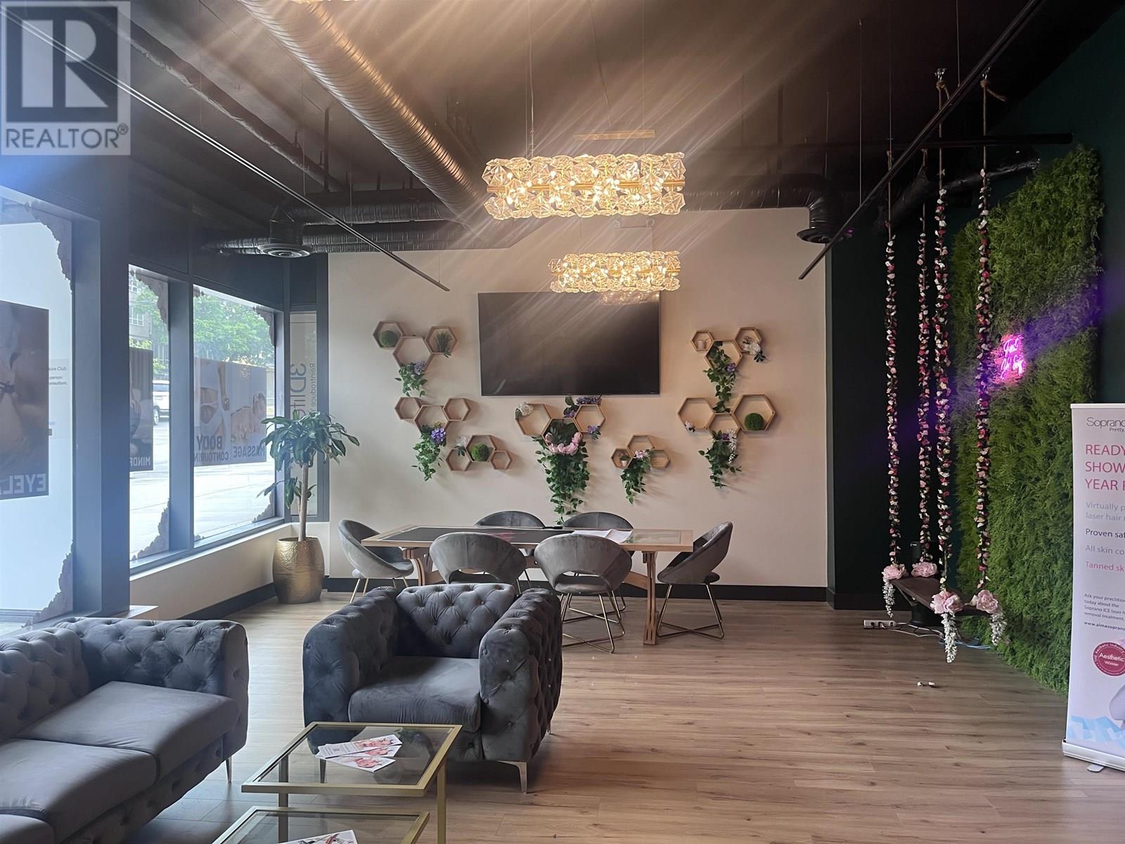 3609 W 16th Avenue, Vancouver, British Columbia  V6R 3P1 - Photo 3 - C8070057