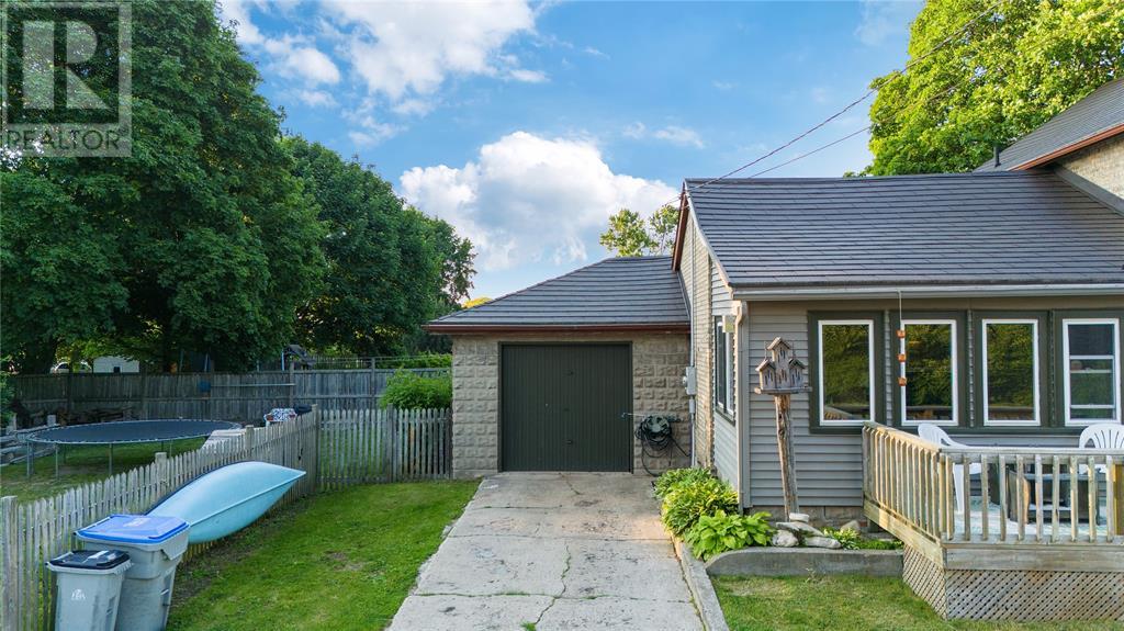 26 Main Street, Lambton Shores, Ontario  N0N 1J0 - Photo 43 - 25014630