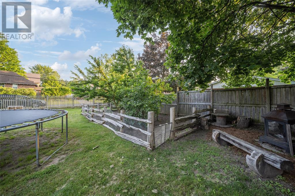 26 Main Street, Lambton Shores, Ontario  N0N 1J0 - Photo 39 - 25014630