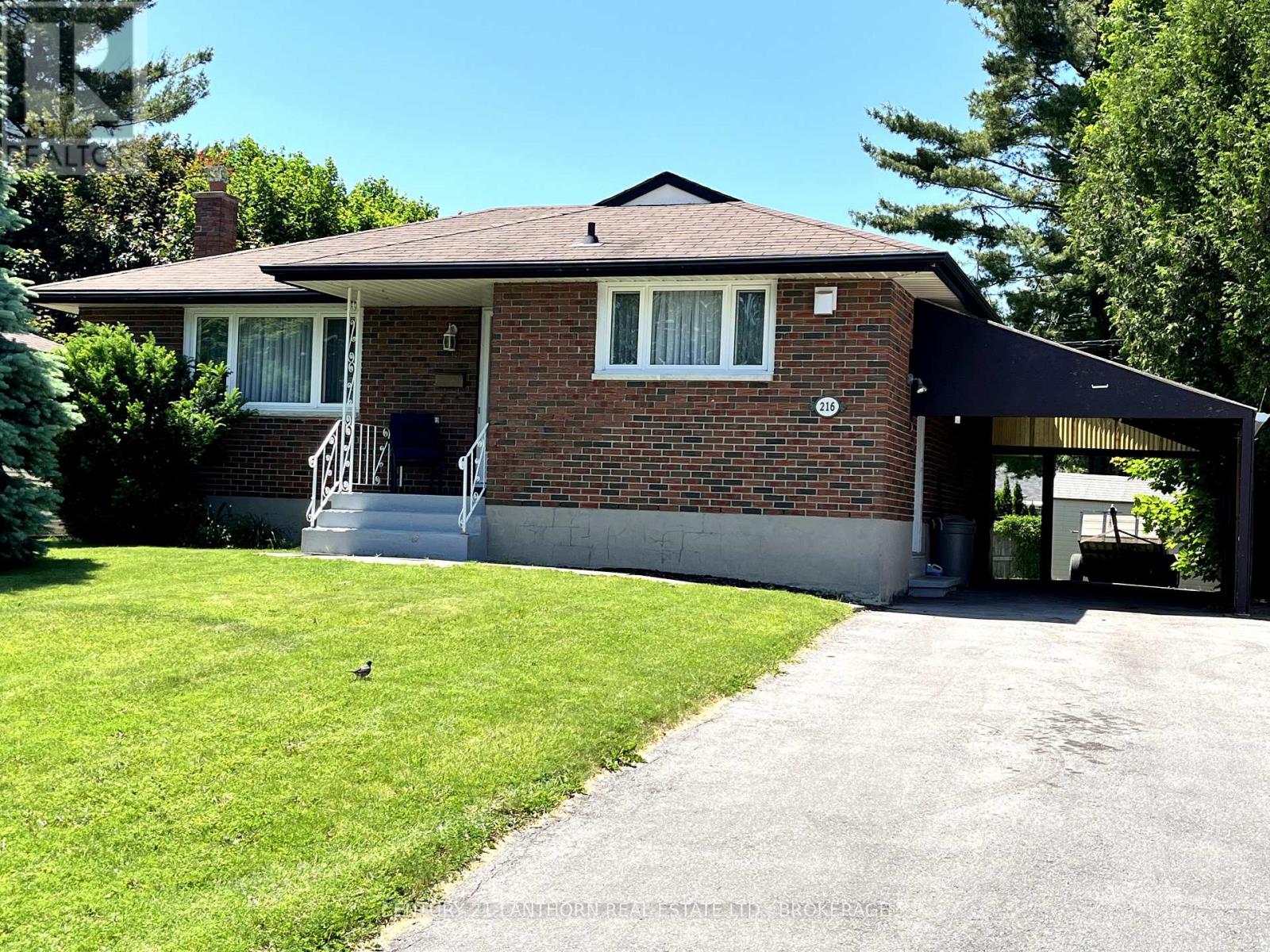 Property at 216 UNION STREET image 1