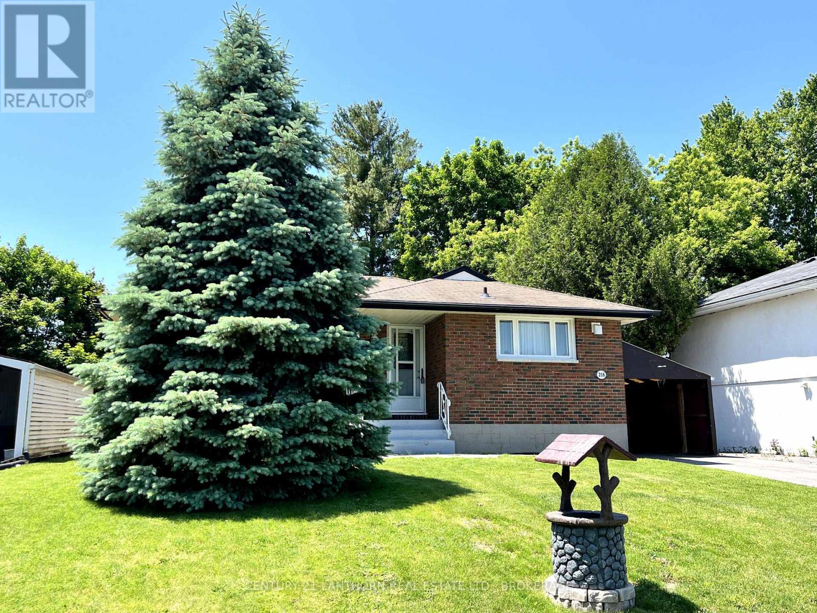 Property at 216 UNION STREET image 2