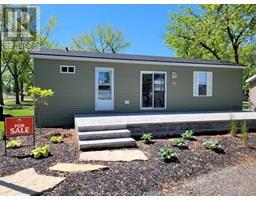 981 COUNTY RD 2 Unit# 613, Lakeshore, Ontario