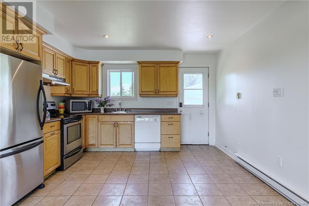 Property at 566 Westmorland Road image 5