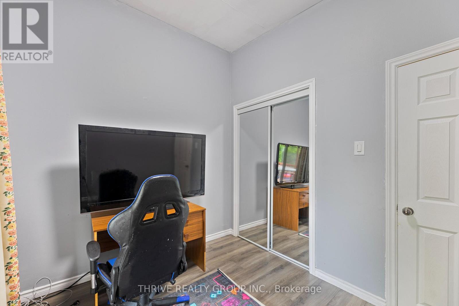 26 Hawkesbury Avenue, London East, Ontario  N5V 2K1 - Photo 15 - X12225923