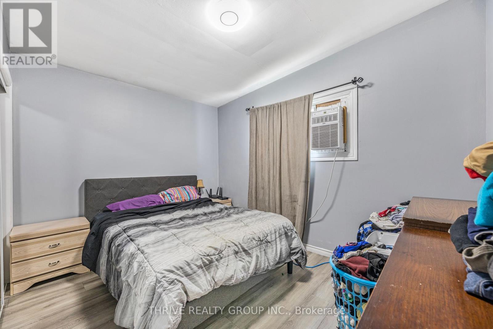 26 Hawkesbury Avenue, London East, Ontario  N5V 2K1 - Photo 16 - X12225923