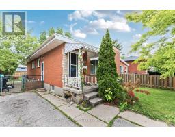 26 HAWKESBURY AVENUE, London East, Ontario