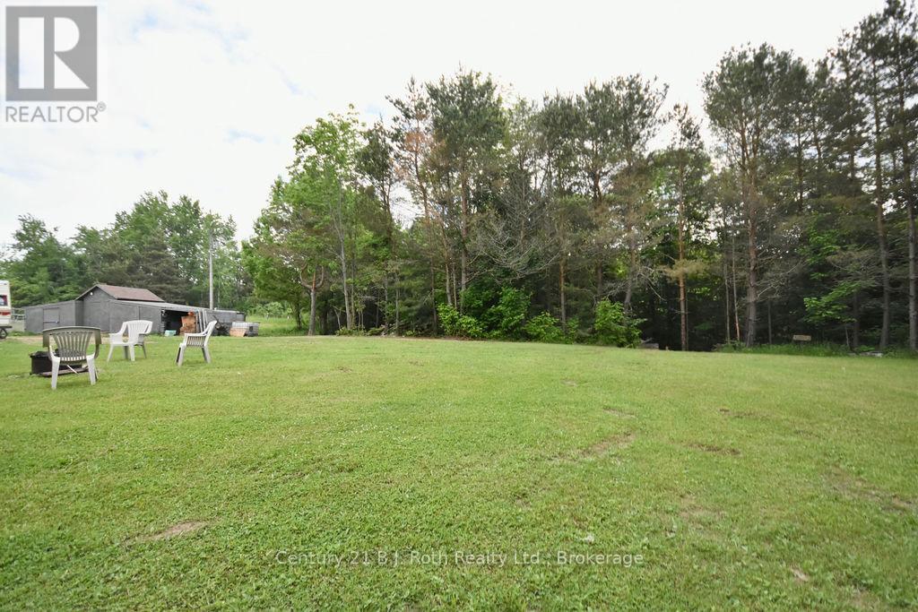 2286 Flos Ten Road E, Springwater, Ontario  L0L 1P0 - Photo 29 - S12225902