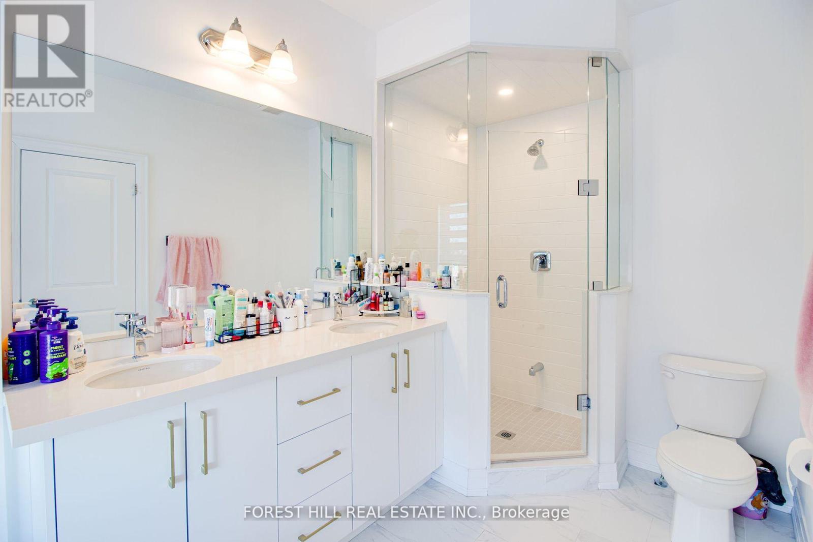 38 Chiara Rose Lane, Richmond Hill, Ontario  L4E 1L4 - Photo 19 - N12225760