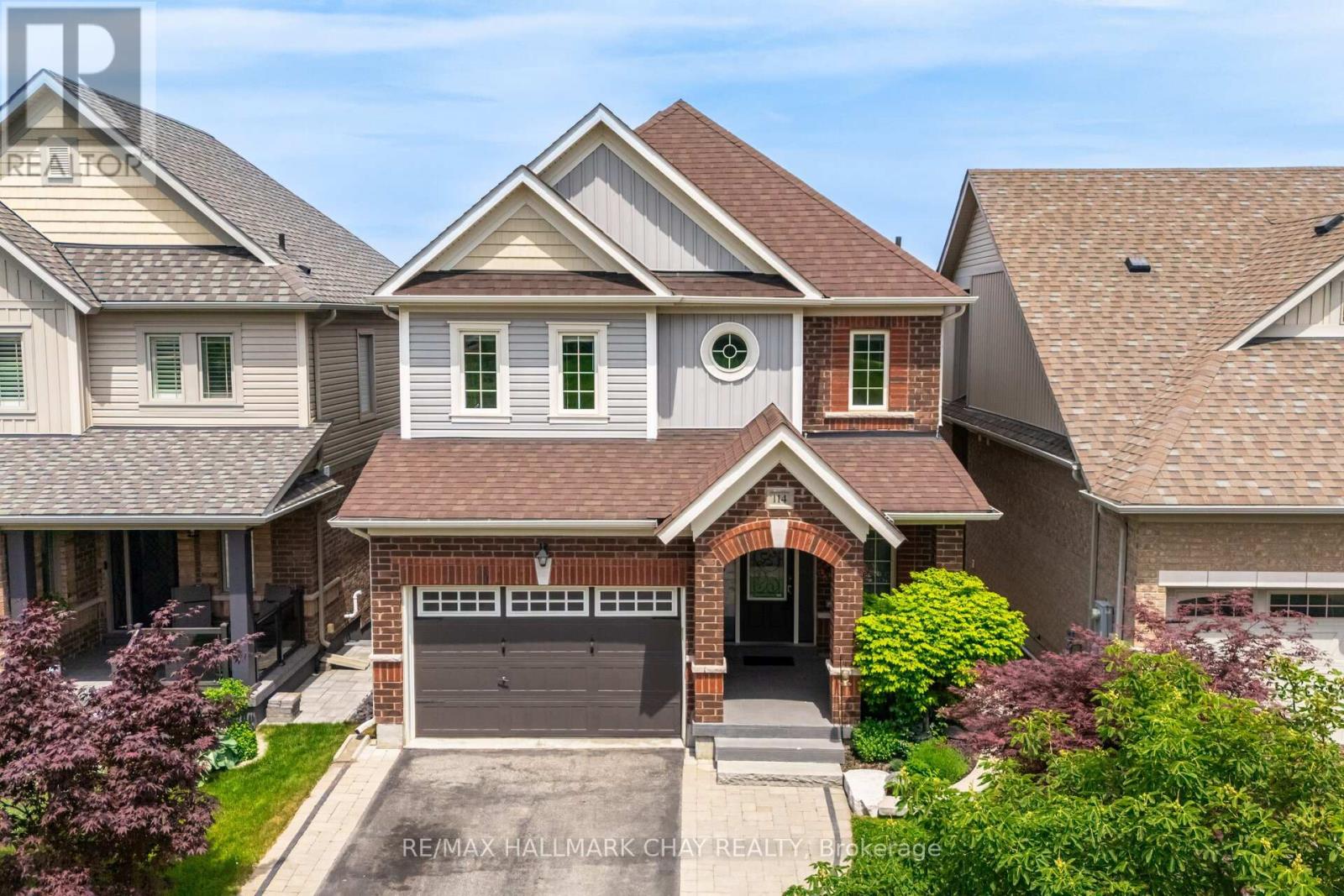 Property at 114 CAUTHERS CRESCENT image 3