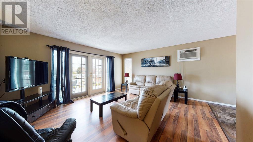 Property at 7 Valleyview Drive SW image 2