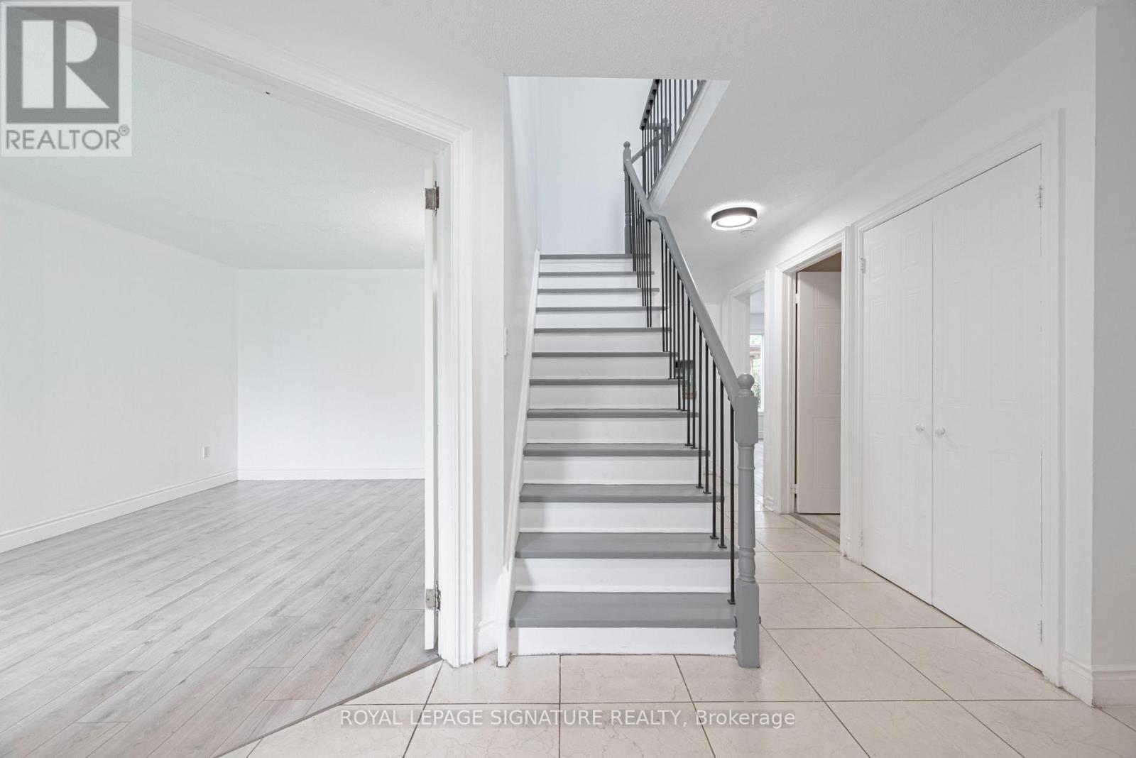 Property at 194 KOZLOV STREET image 2