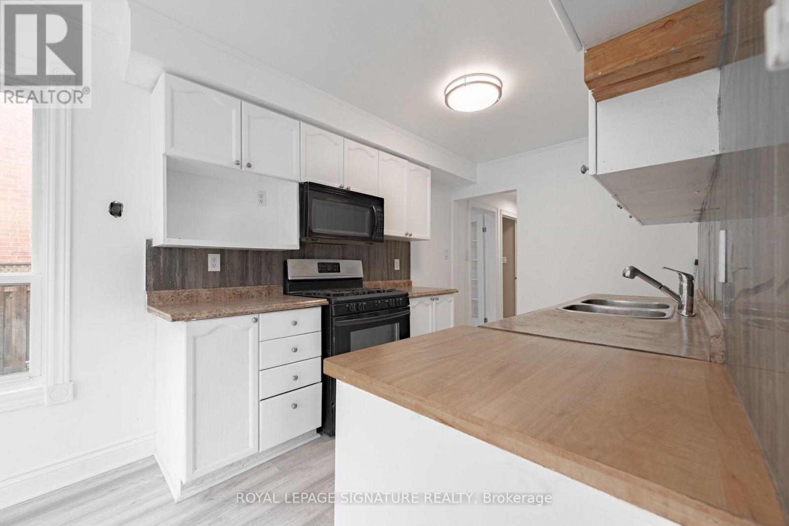 Property at 194 KOZLOV STREET image 5