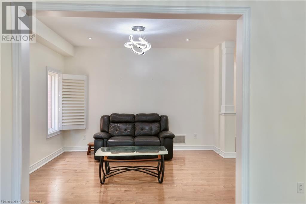 145 Redtail Street, Kitchener, Ontario  N2K 4J5 - Photo 10 - 40742056