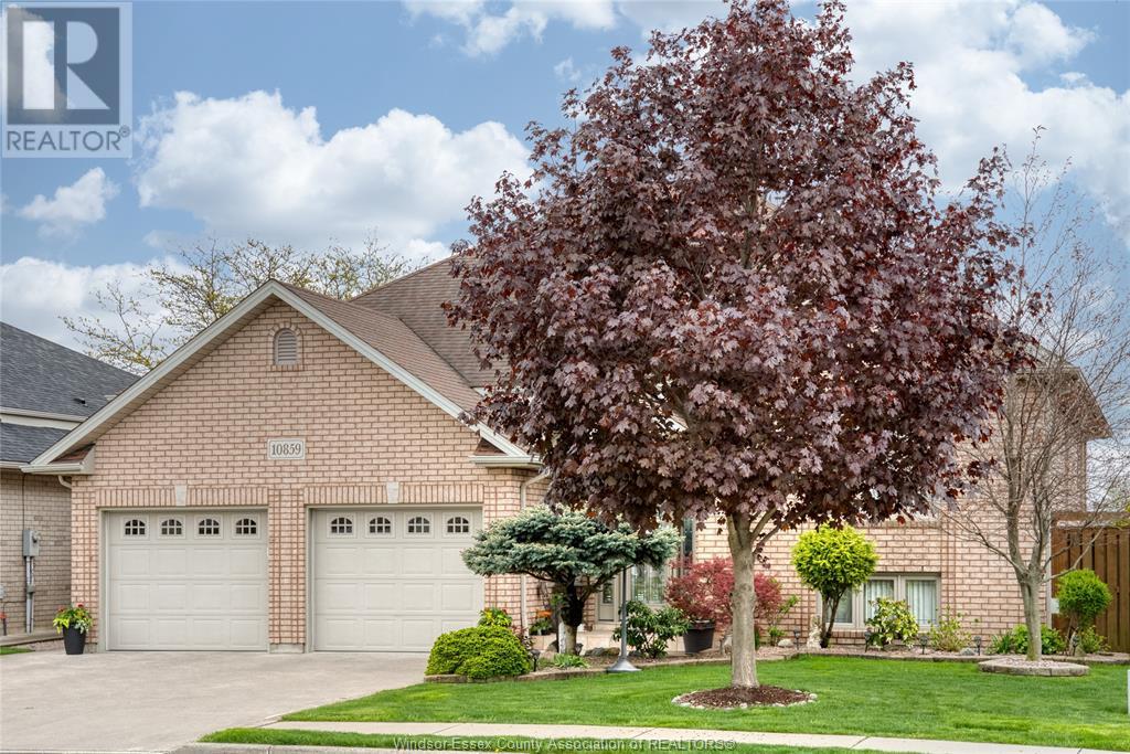 Property at 10859 MANCROFT image 2