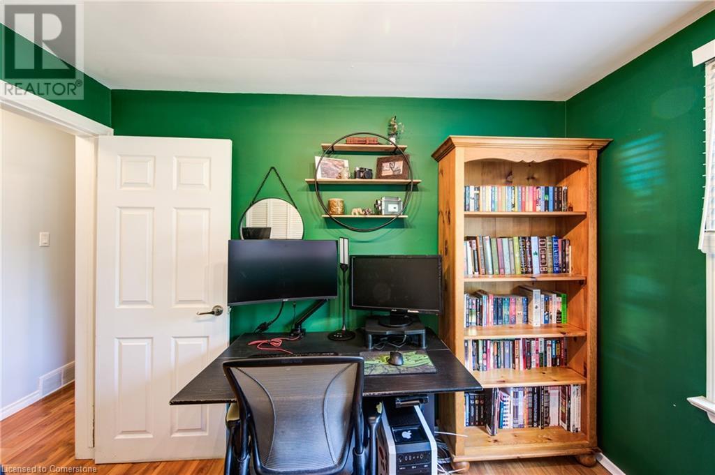 Photo 27 of 48 for 141 Tavistock Road