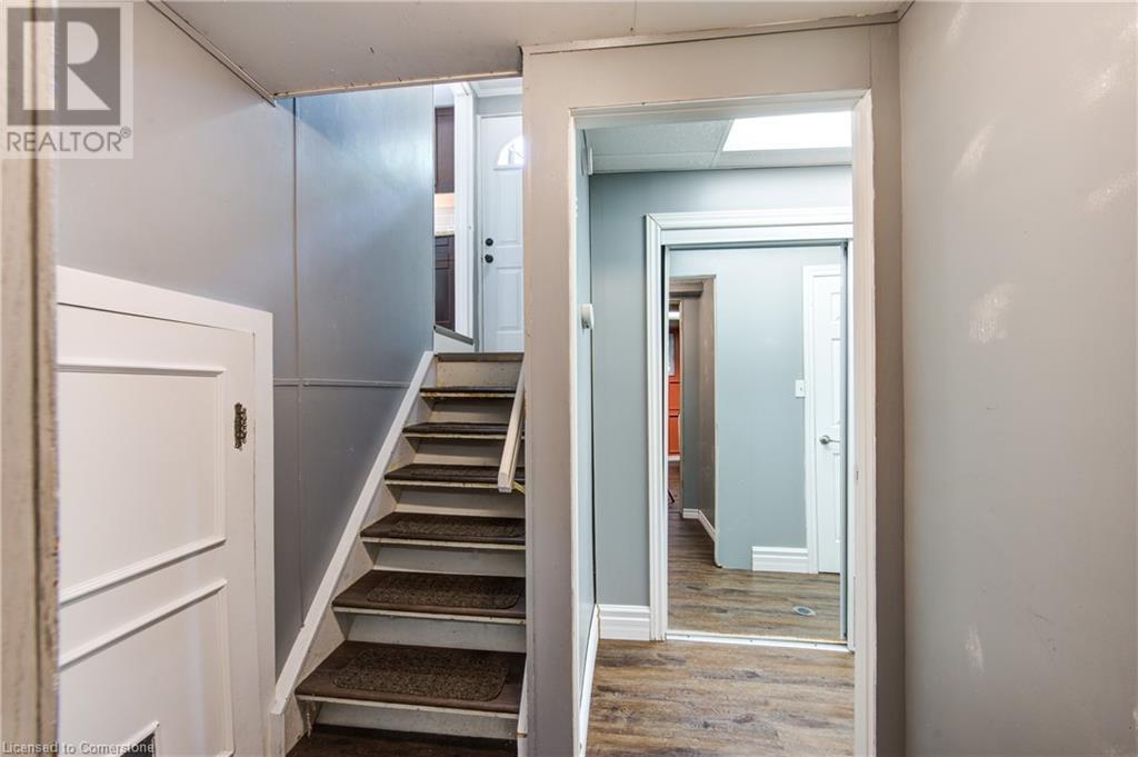 Photo 30 of 48 for 141 Tavistock Road