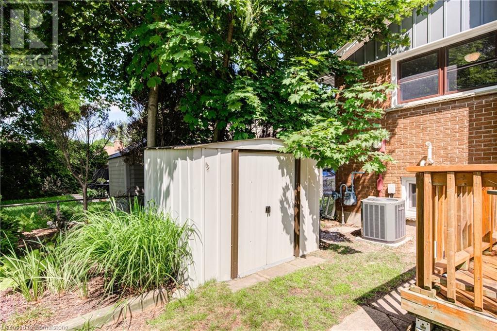 Photo 36 of 48 for 141 Tavistock Road