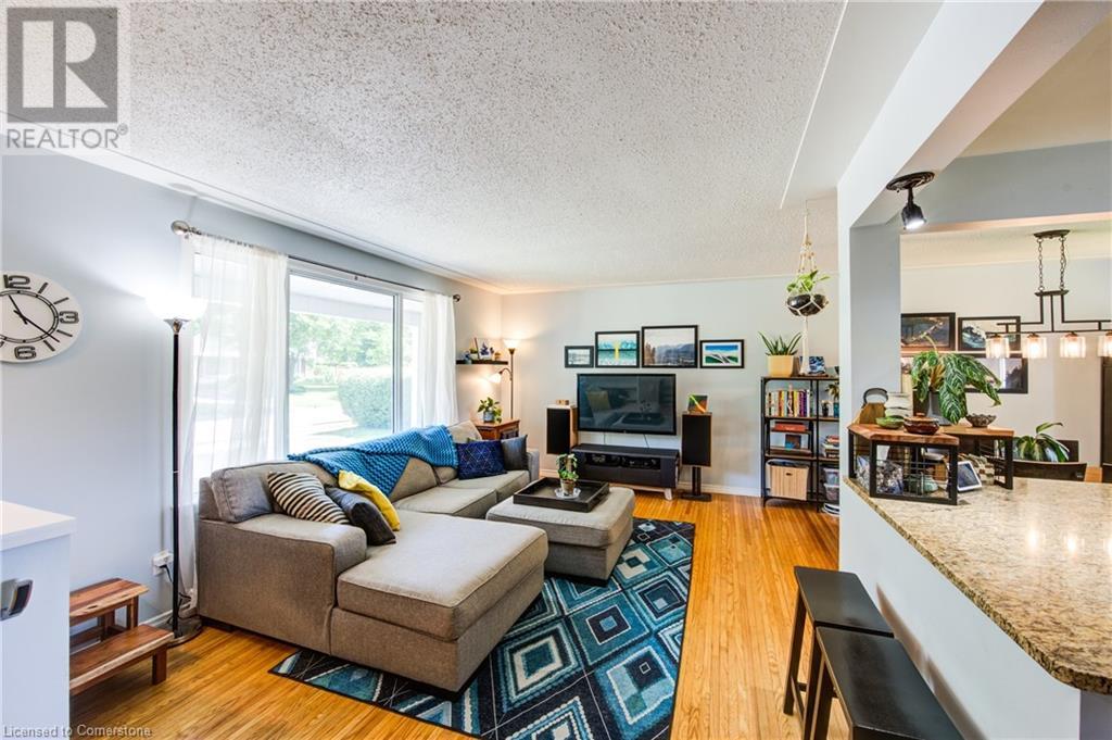 Photo 9 of 48 for 141 Tavistock Road